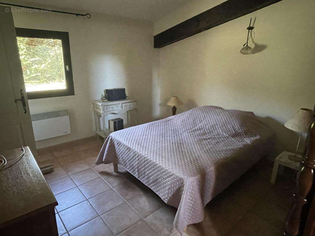 Maison à SAIGNON