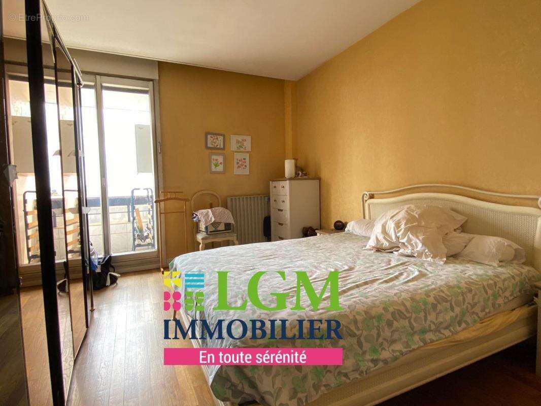 Appartement À Vendre - photo 4