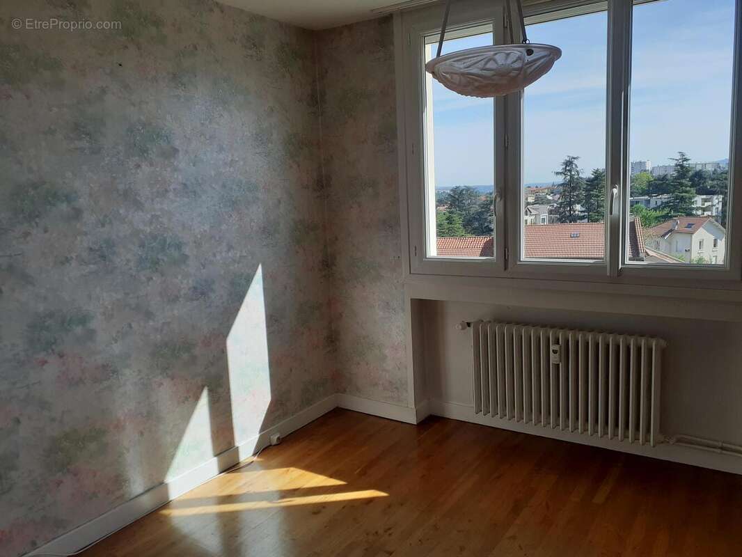 Photo 4 - Appartement à SAINT-CHAMOND