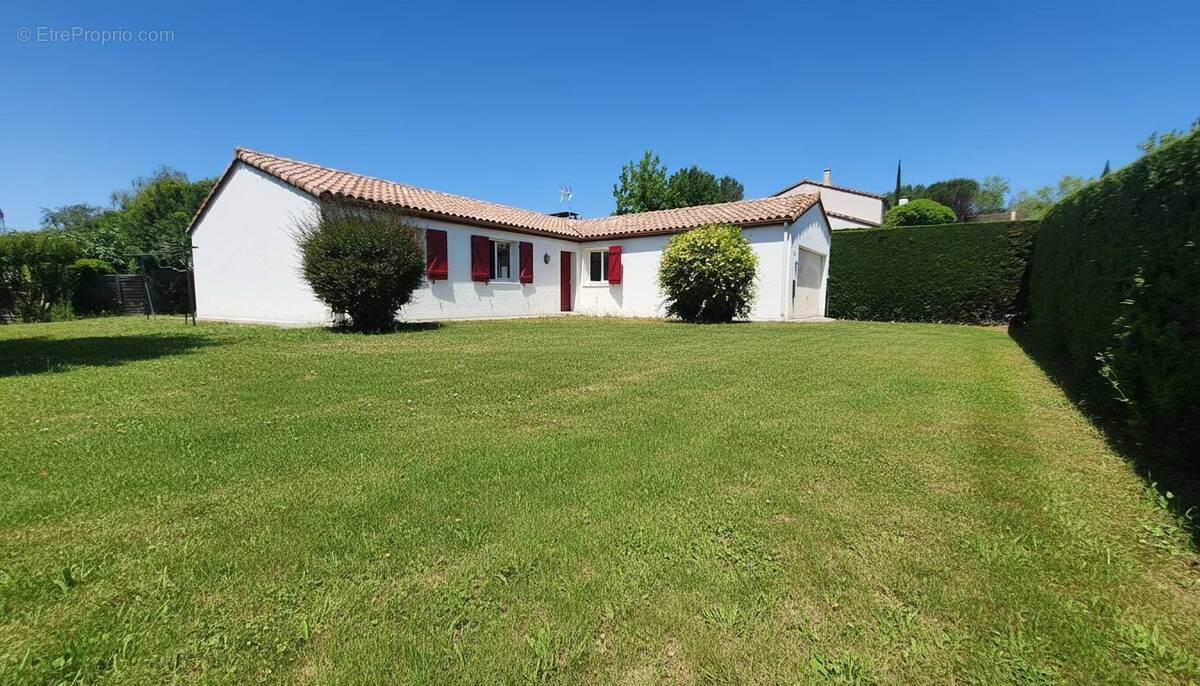 Maison à SAINT-JEAN