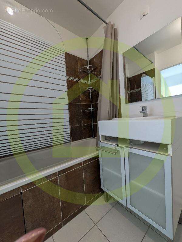 Appartement à SAINT-FARGEAU-PONTHIERRY