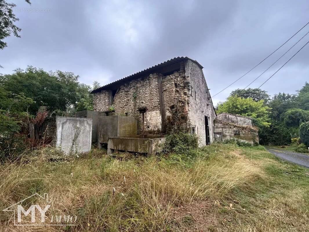Maison à SAINT-MEARD-DE-GURCON