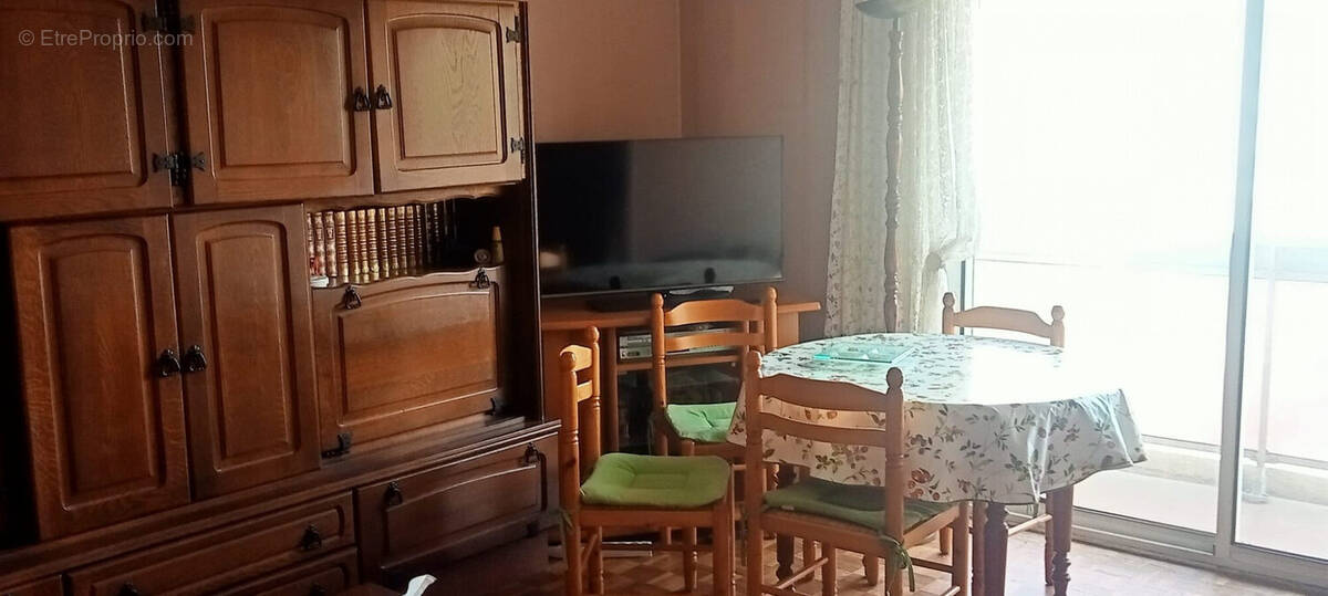 Appartement à MARSEILLE-7E