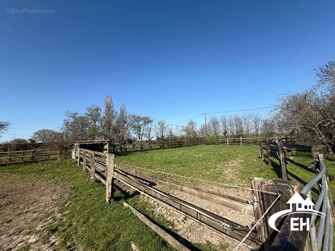 Maison à L&#039;AIGLE