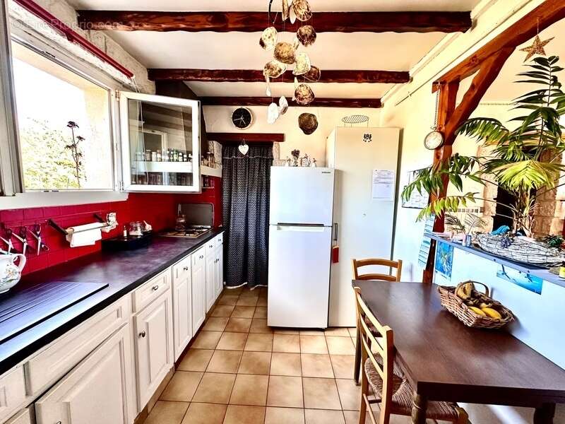 Appartement à MARSEILLE-9E