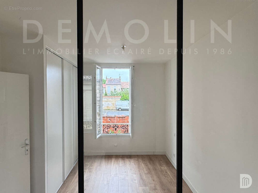 Appartement à BORDEAUX