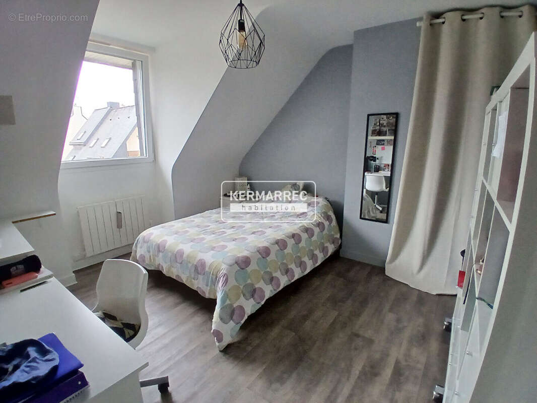 Maison à LA CHAPELLE-DES-FOUGERETZ