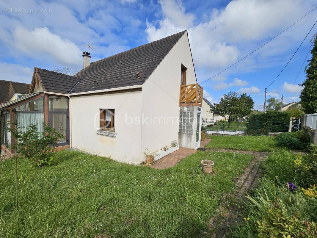 Maison à BOUSSY-SAINT-ANTOINE