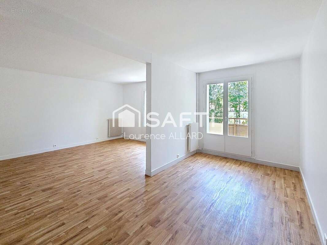 Photo 2 - Appartement à L'ISLE-ADAM