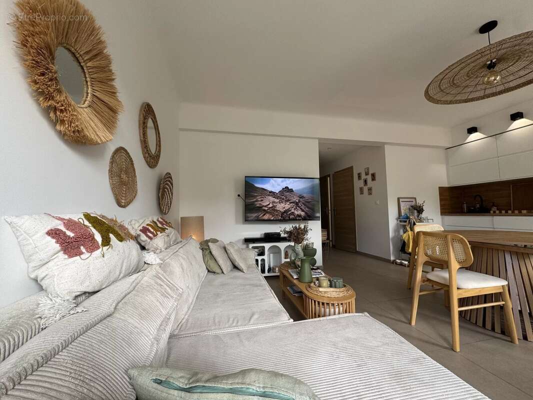 Appartement à MARSEILLE-7E