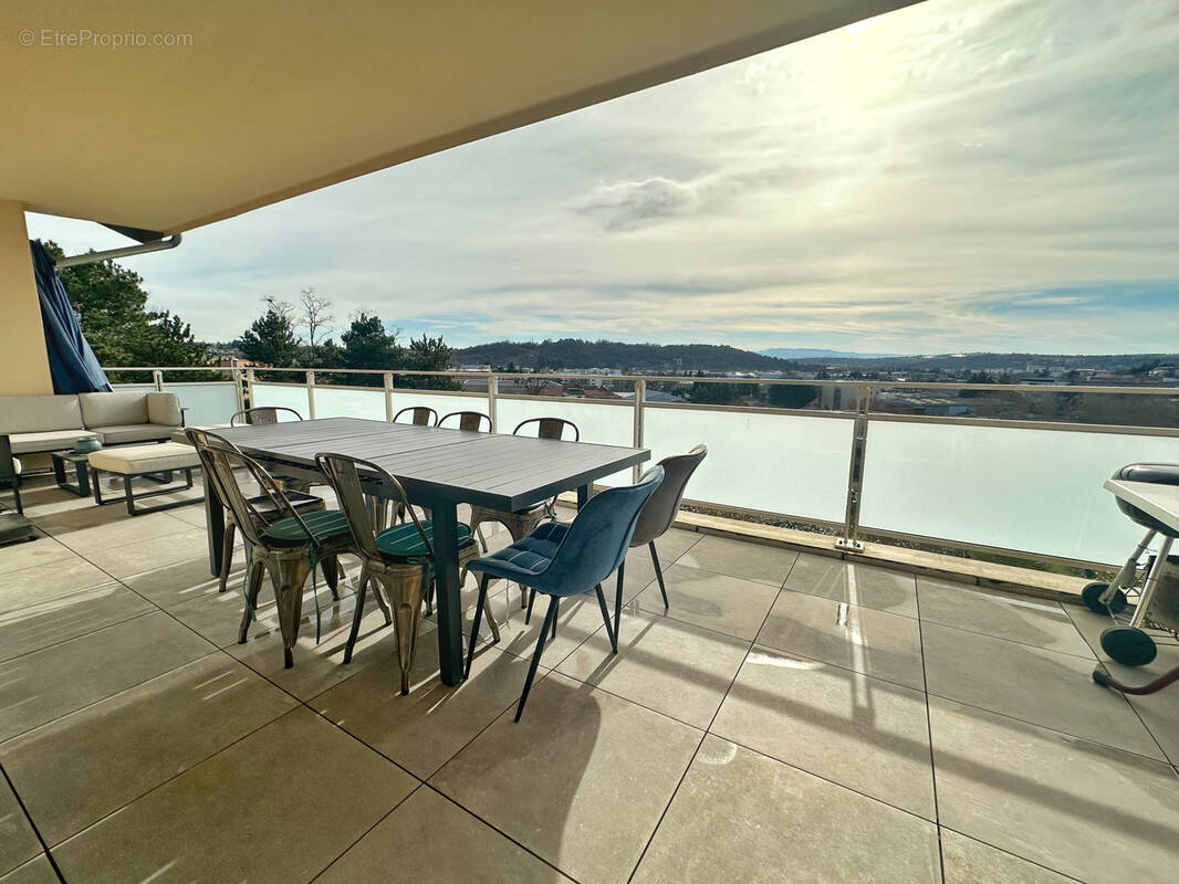 Appartement à BRIGNAIS