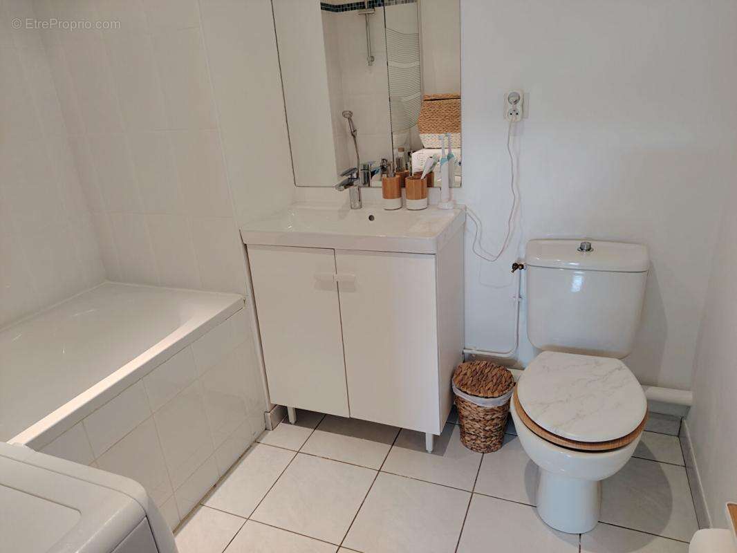 Appartement à SAINT-ERBLON