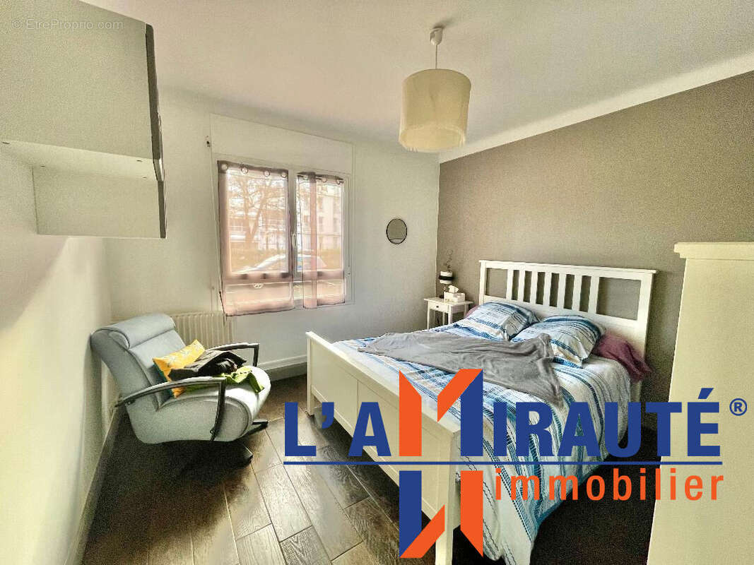 Appartement à SARTROUVILLE