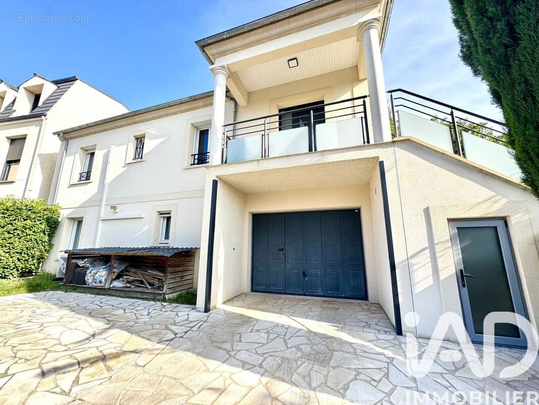 Photo 1 - Maison à SAINT-BRICE-SOUS-FORET