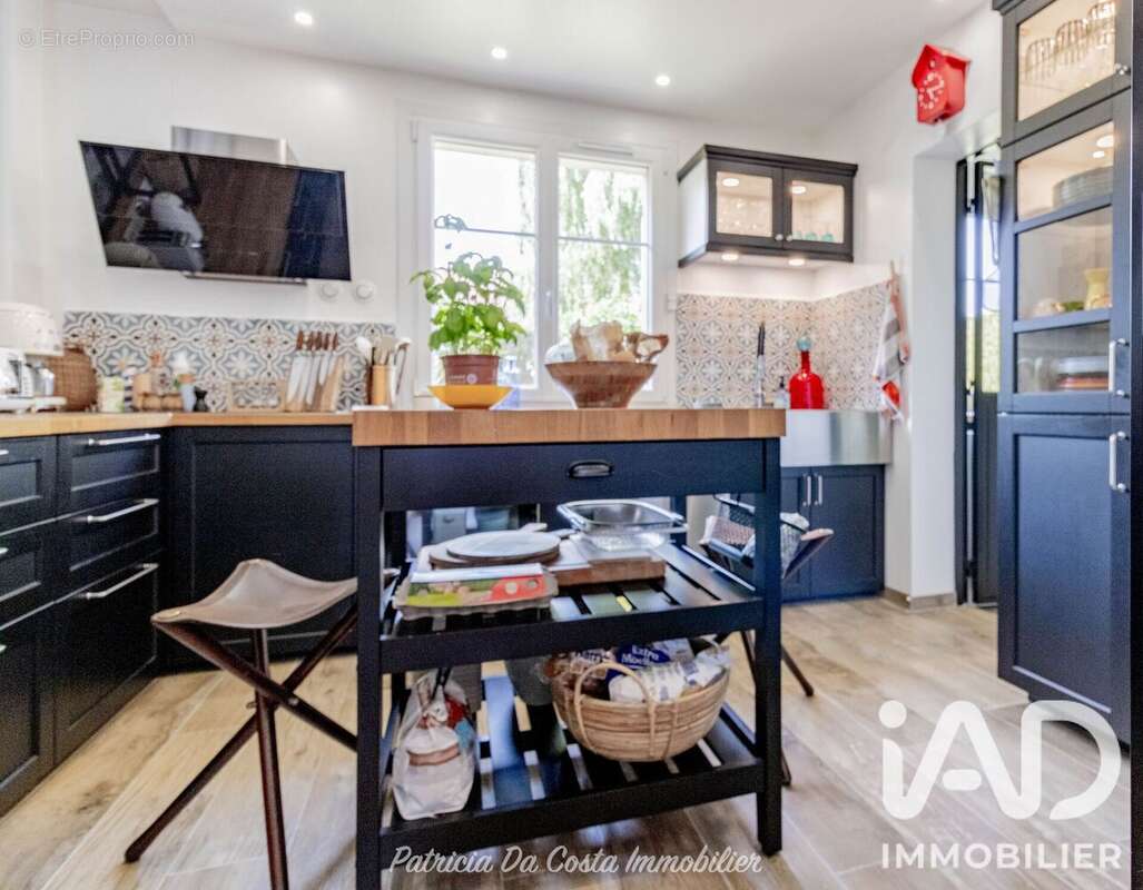 Maison 105 m² à La Falaise  - photo 6