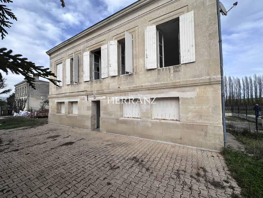 Maison à LUGON-ET-L'ILE-DU-CARNAY