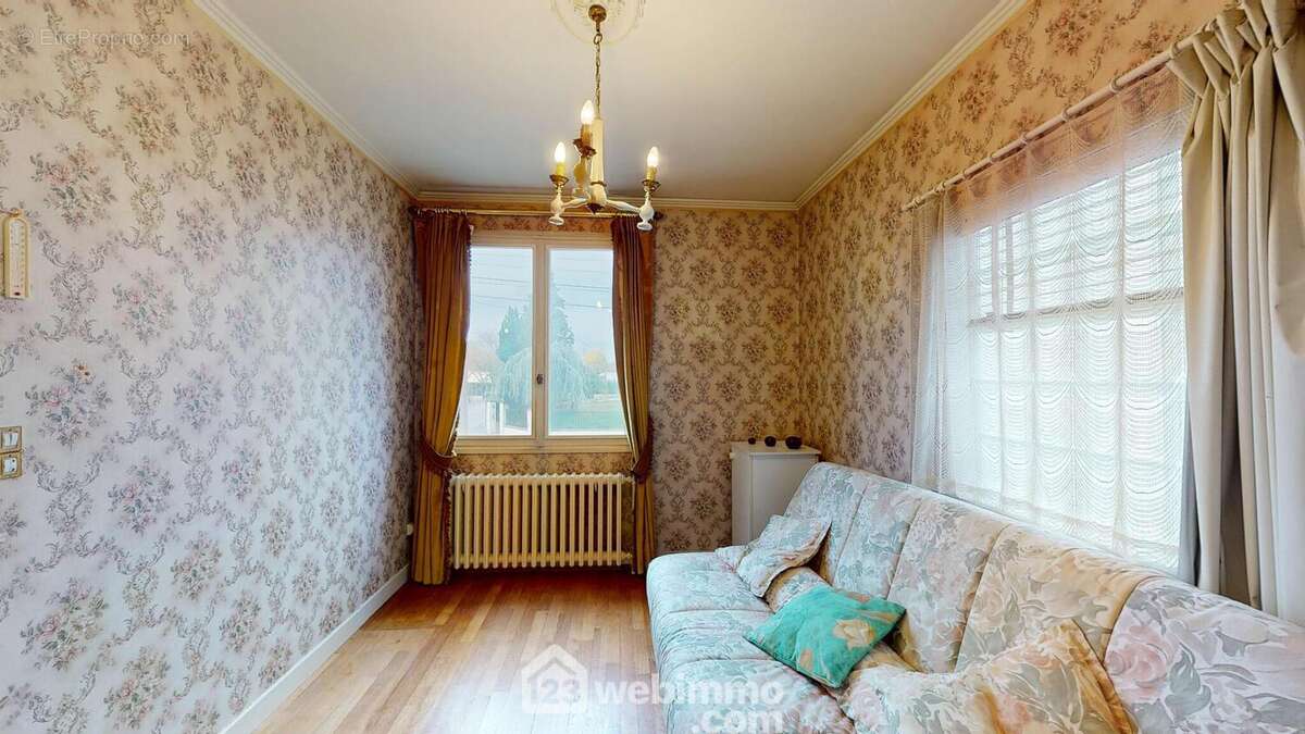 Maison à CHOISY-AU-BAC