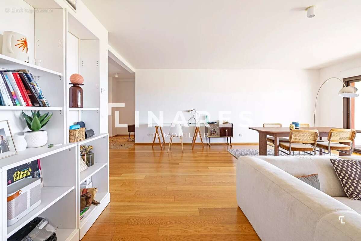 Appartement à MARSEILLE-8E