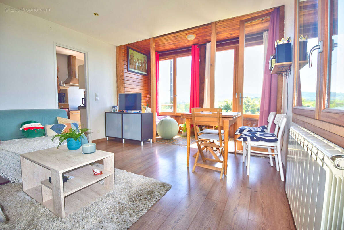 Maison 75m² à chazay-d'azergues - photo 8