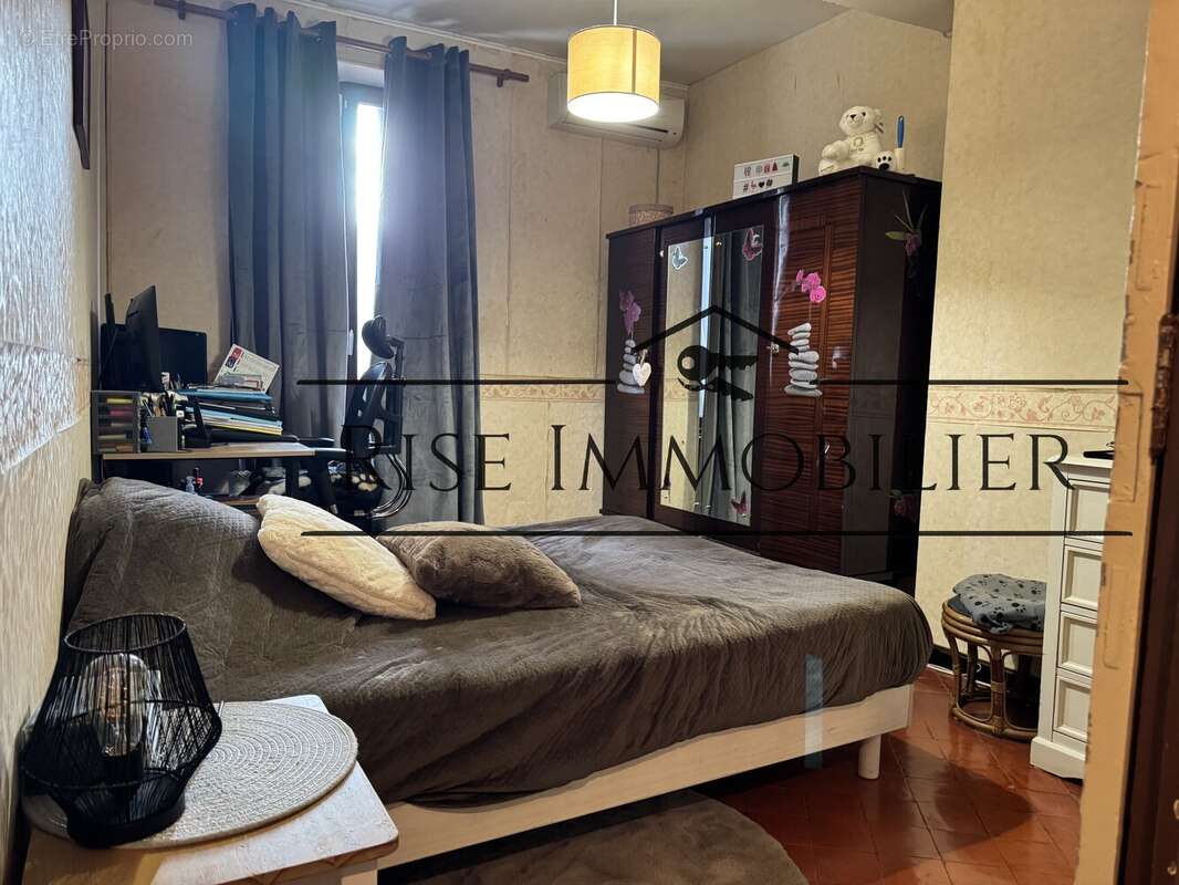 Maison à LEZIGNAN-CORBIERES