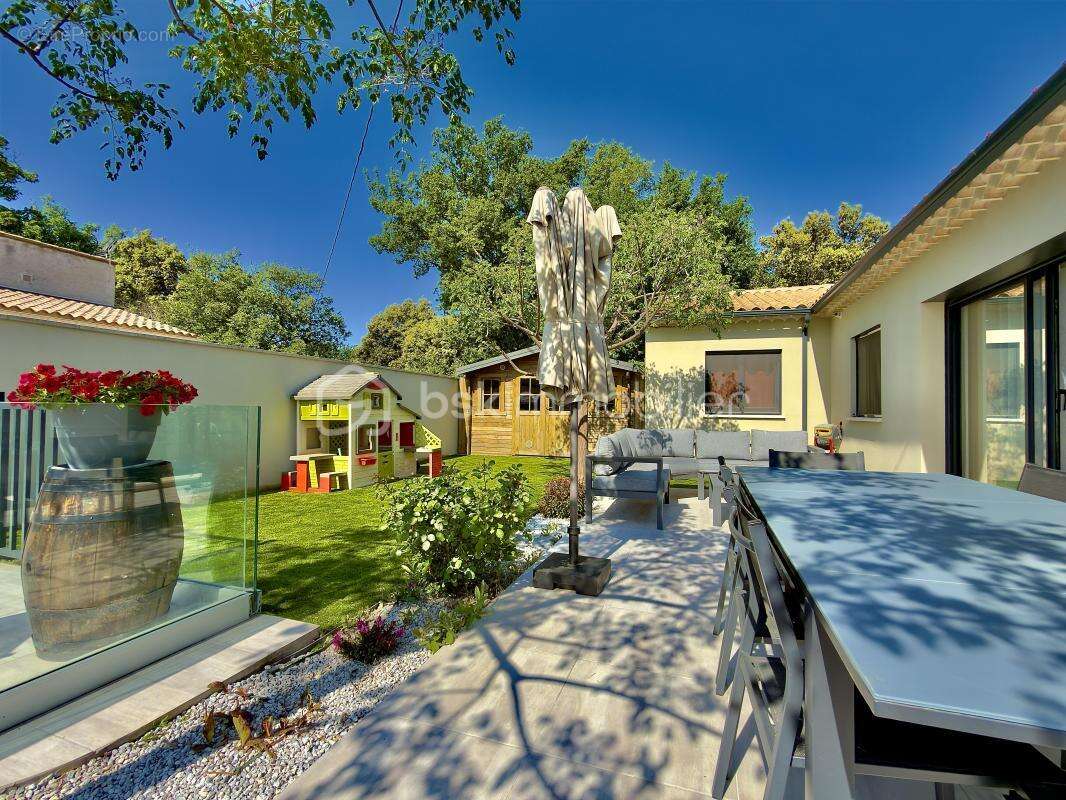 Villa contemporaine, plain-pied, au calme - photo 3