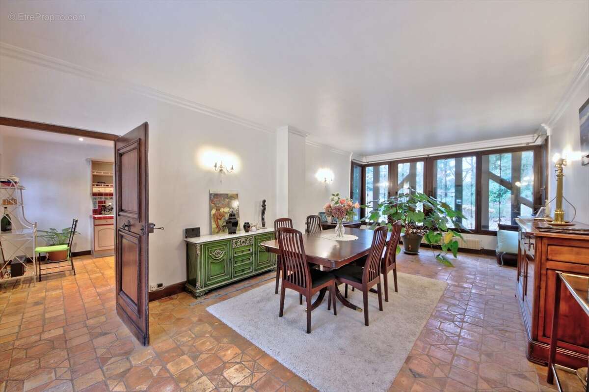 Maison à POIGNY-LA-FORET