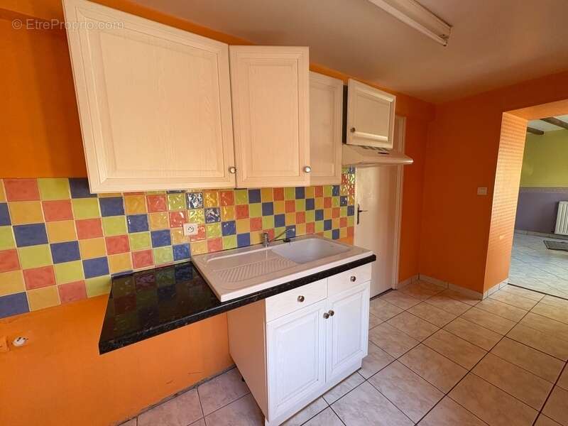 Maison à SAINT-SAMSON-DE-BONFOSSE