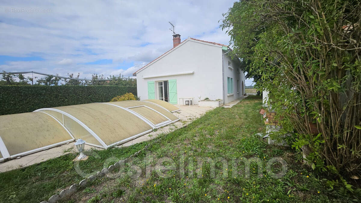 Maison à CASTELSARRASIN