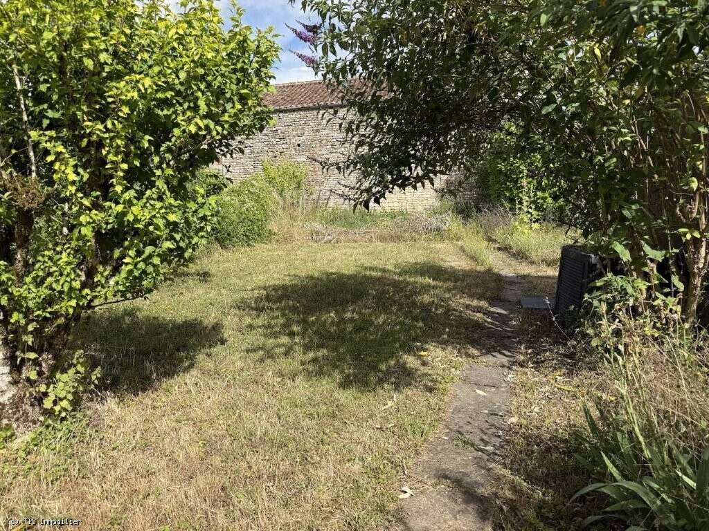 Maison à RUFFEC