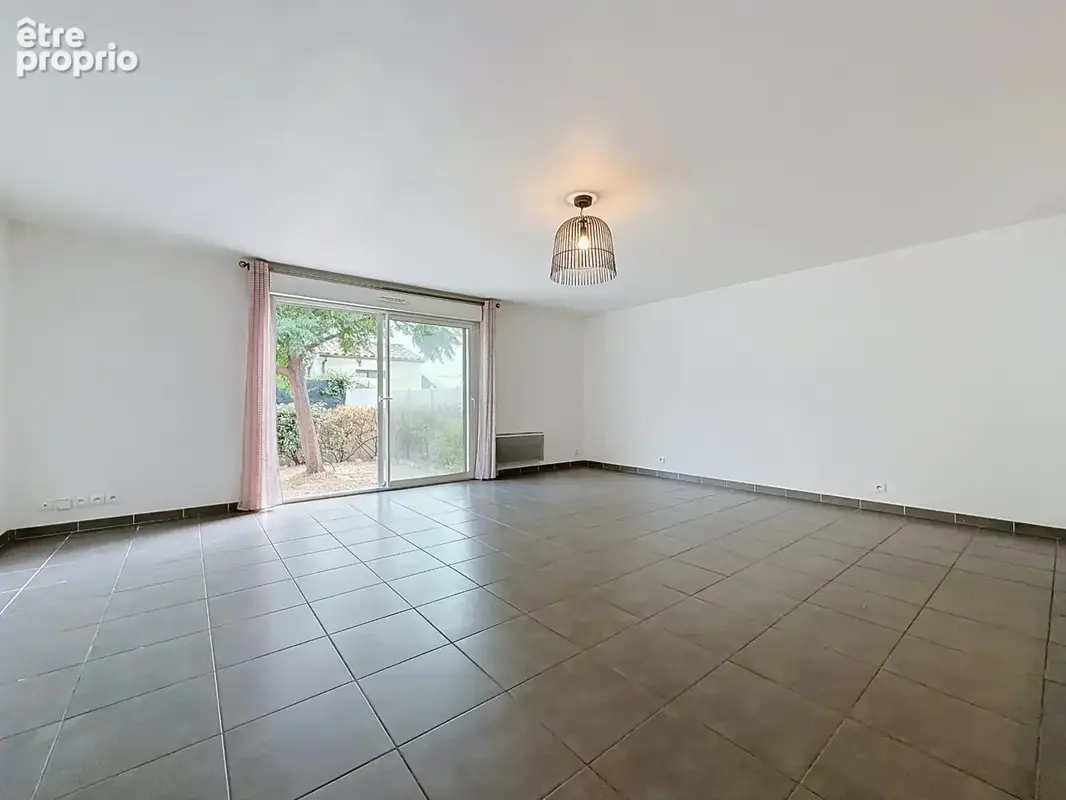 GIGNAC (34) Maison à vendre 4 pièces de plain pied 92 m2, 250 m2 de terrain, garage, parking - photo 16