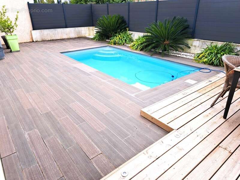 Maison à SAINT-MAXIMIN-LA-SAINTE-BAUME