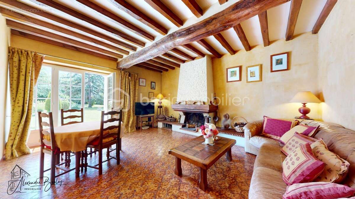 Maison de caractère avec dépendance aménageable à Aschères-le-Marché - photo 3