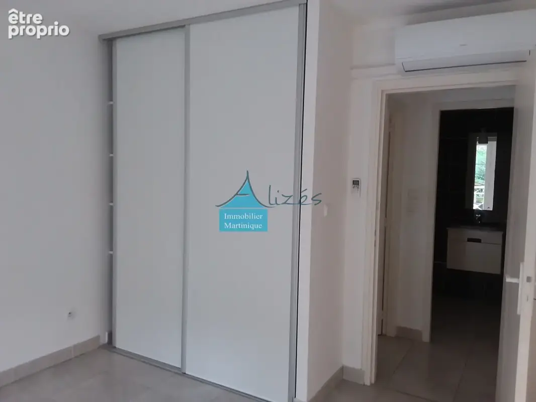 Bel appartement T3 -Dans résidence sécurisée- à l'anse à l'âne - photo 11