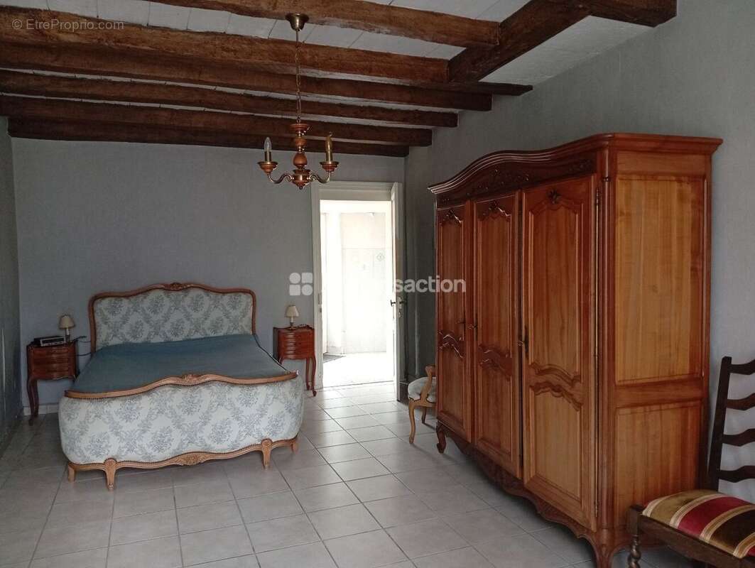 Maison 180 m² à Mirebeau  - photo 113