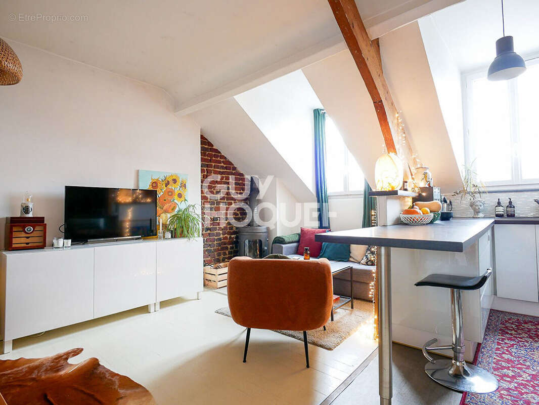 Appartement à ROSNY-SOUS-BOIS
