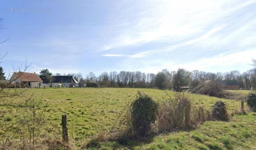 Terrain à BEUZEVILLE