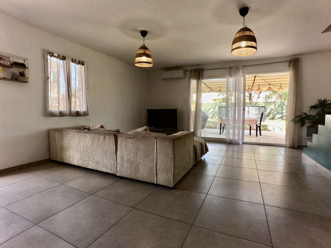 Maison à LA FARLEDE