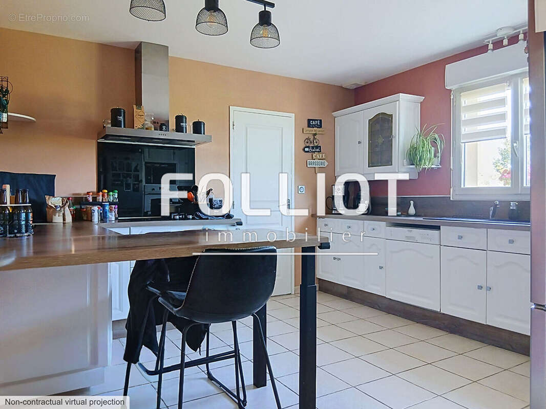 À vendre - Maison familiale 113 m² - Vie de plain-pied - Aucun travaux-  Montsenelle - photo 5