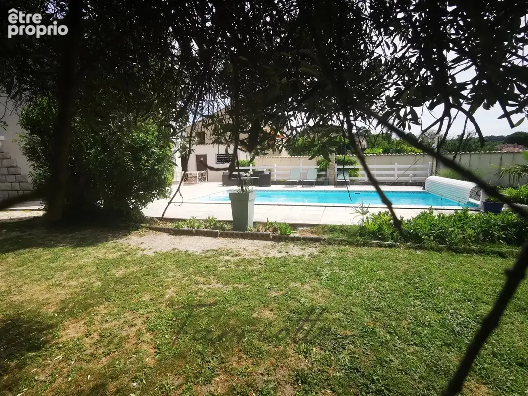 VILLA - 10840 - photo 21