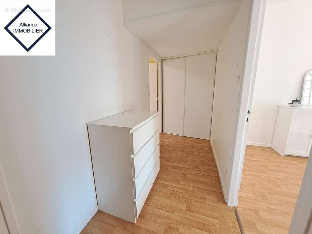 Appartement 3 pièces 78 m² à vendre à Montauban-De-Bretagne (35360) - photo 4