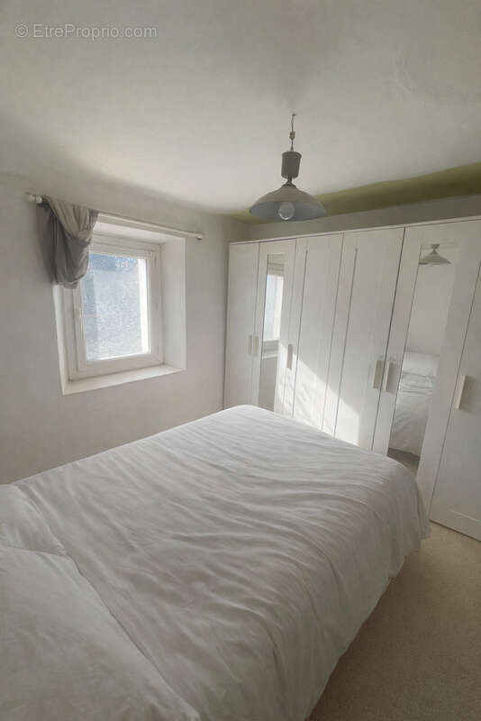 Maison à LE CASTELLET