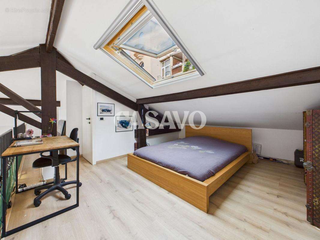 Appartement à ROQUEBRUNE-CAP-MARTIN