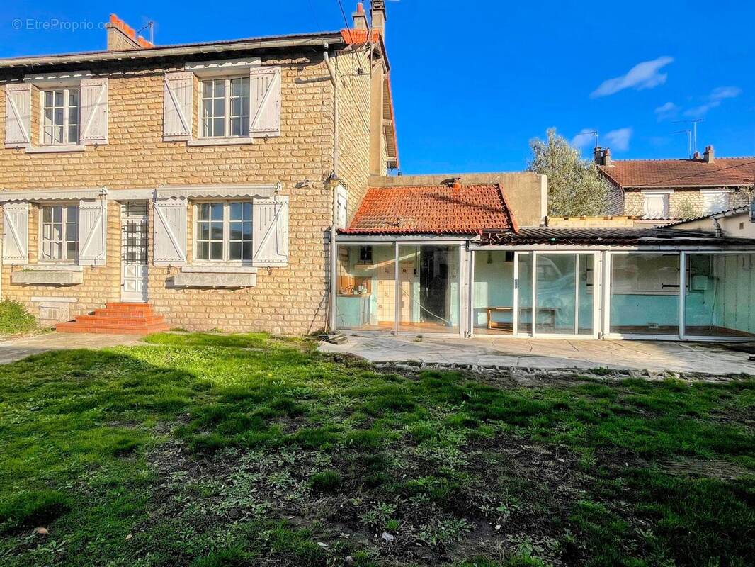 Photo 1 - Maison à MANTES-LA-VILLE