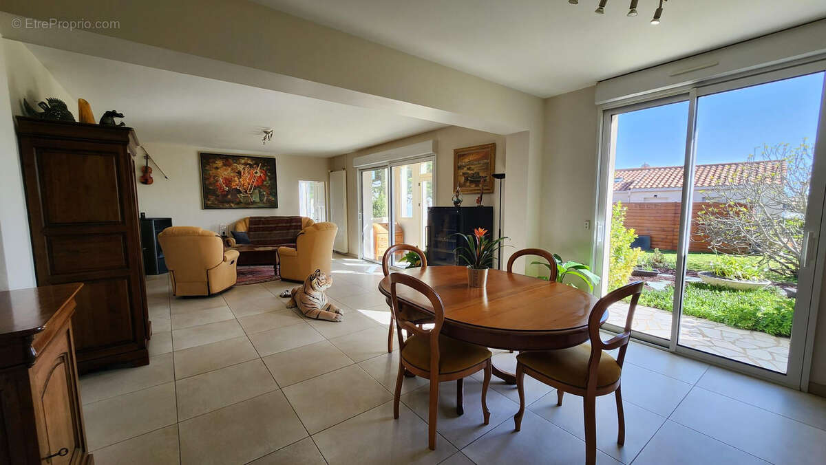 Maison à SAINT-HILAIRE-DE-RIEZ