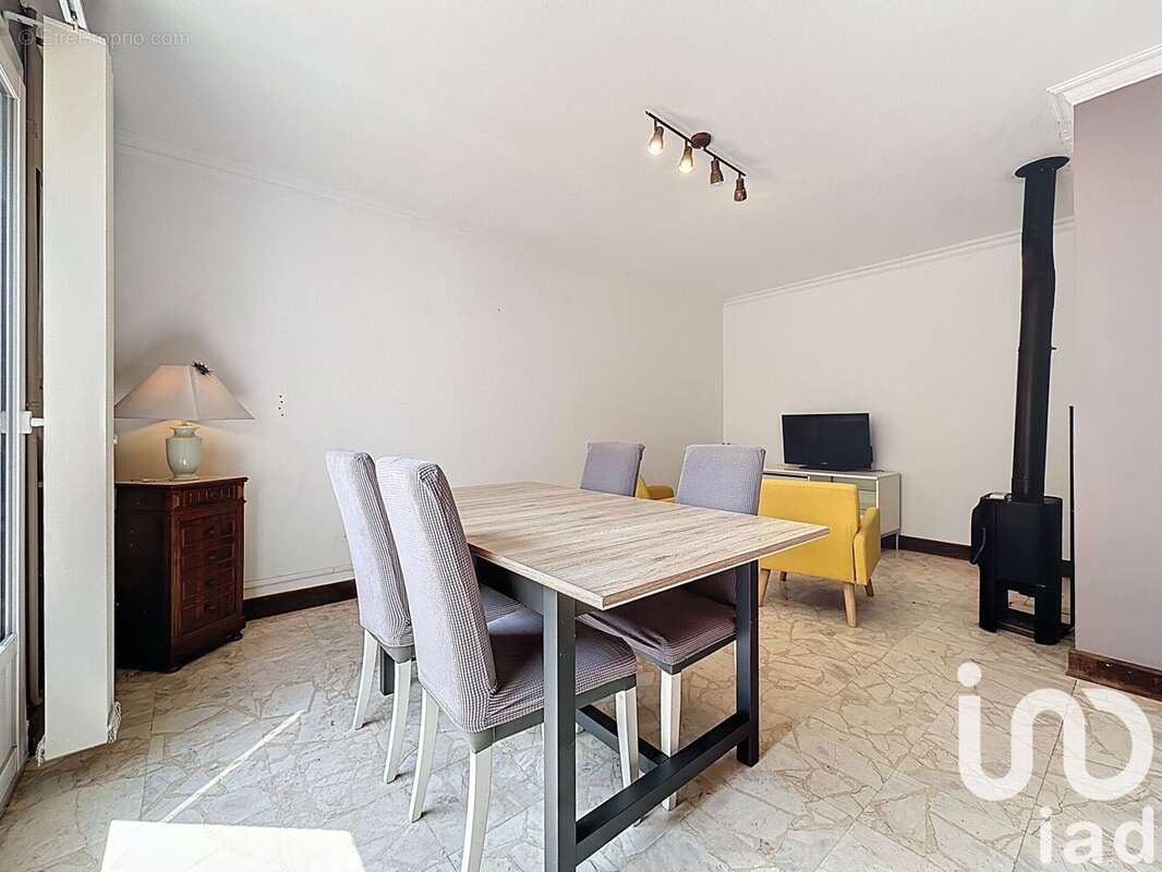 Photo 5 - Maison à VILLEMOUSTAUSSOU