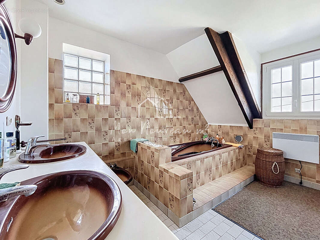 Maison à NOISY-LE-GRAND