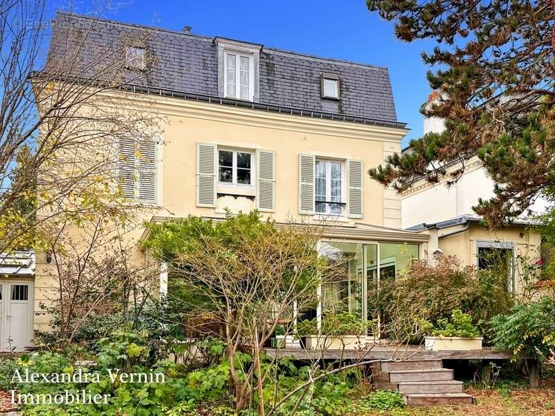 Maison à SAINT-GERMAIN-EN-LAYE