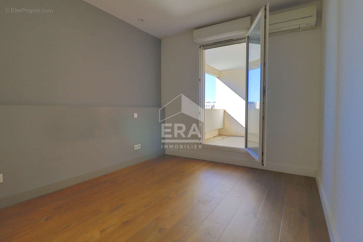 Appartement à MARSEILLE-10E