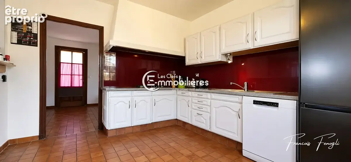 Maison 127 m² 4 chambres dépendances garage double - photo 2