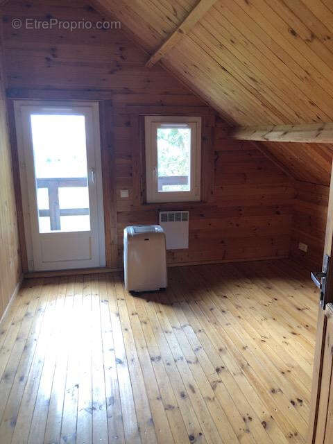 Maison à MAGNAC-BOURG